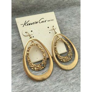 KENNETH COLE GOLD TONE TEARDROP CRYSTAL NWT pierce